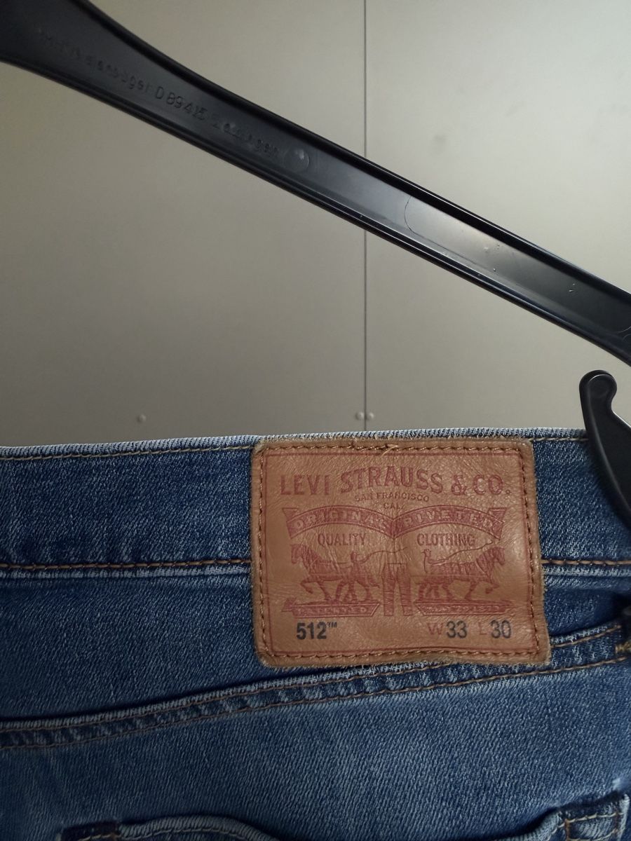 Levi's Jeans: Levi's 512 Jeans, Grösse W33 L30 – Usato da St. Gallen venduto da cecchiserain