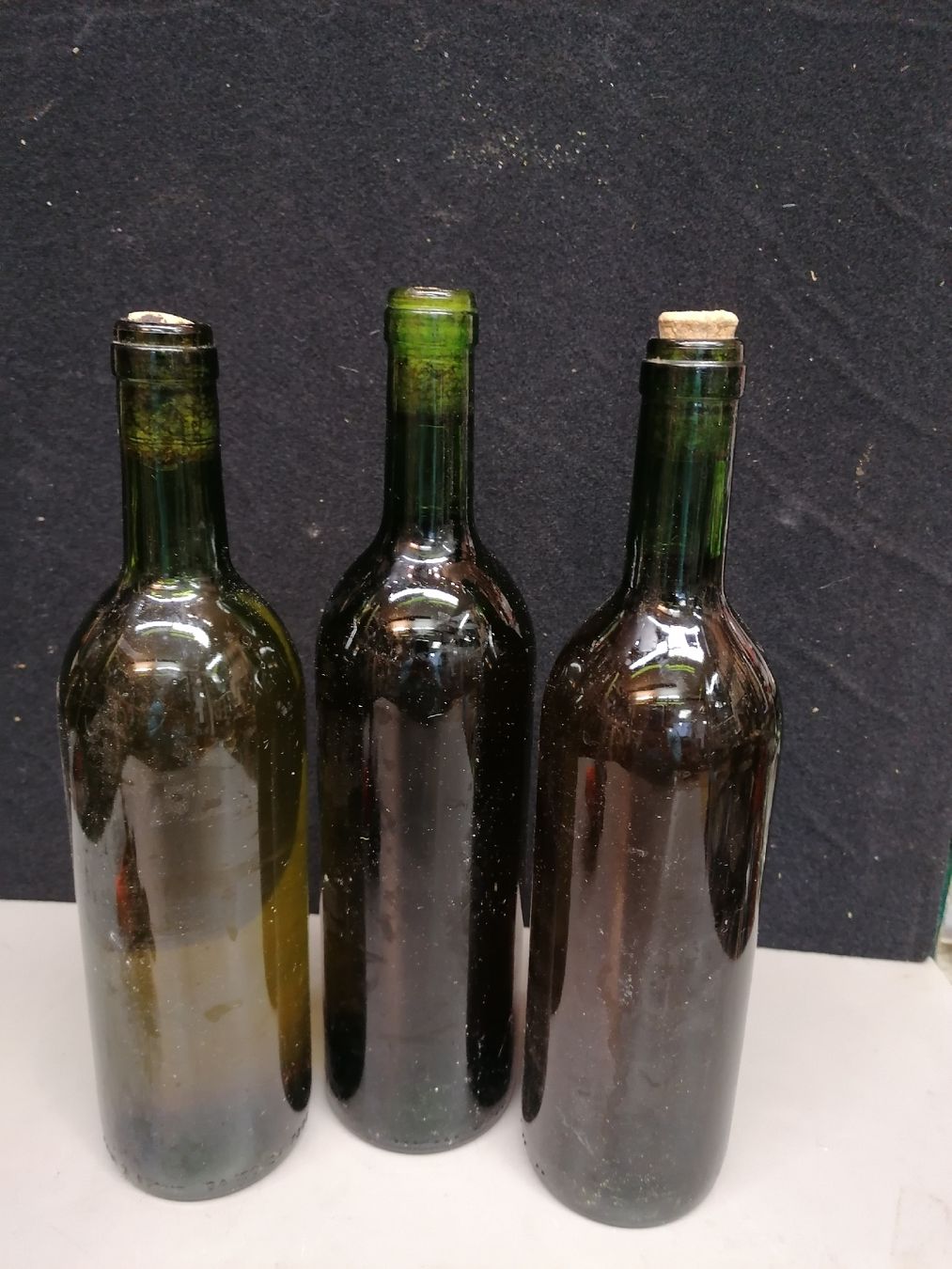 Bottiglie: 3 BOUTEILLES SURPRISE  – Nuovo (secondo la descrizione) da Genève venduto da Leboucheoreilles 1