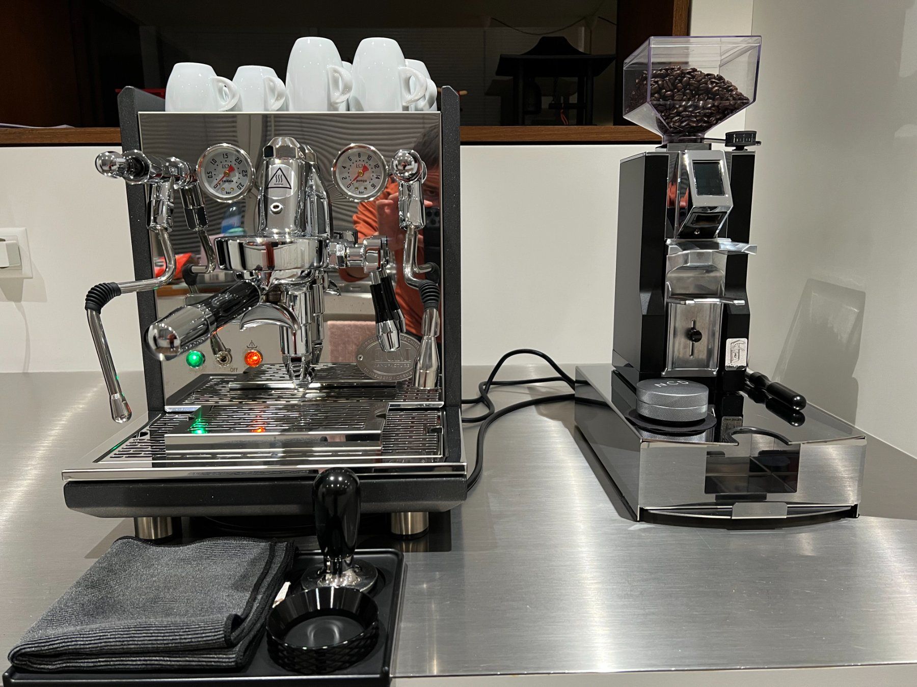 ECM Manufacture Macchine per caffè & Macchine per espresso: ECM Synchronika + Eureka Libra Mühle Top Zustand – Usato da Flüelen venduto da Franz-Alexandra
