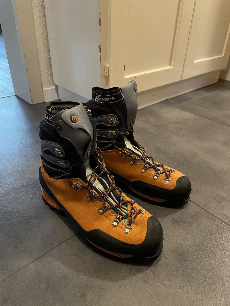 Scarpa Chaussures hommes: SCARPA Bergschuh Gore-Tex 44.5 – D'occasion à Riedtwil par MichaelSeiz
