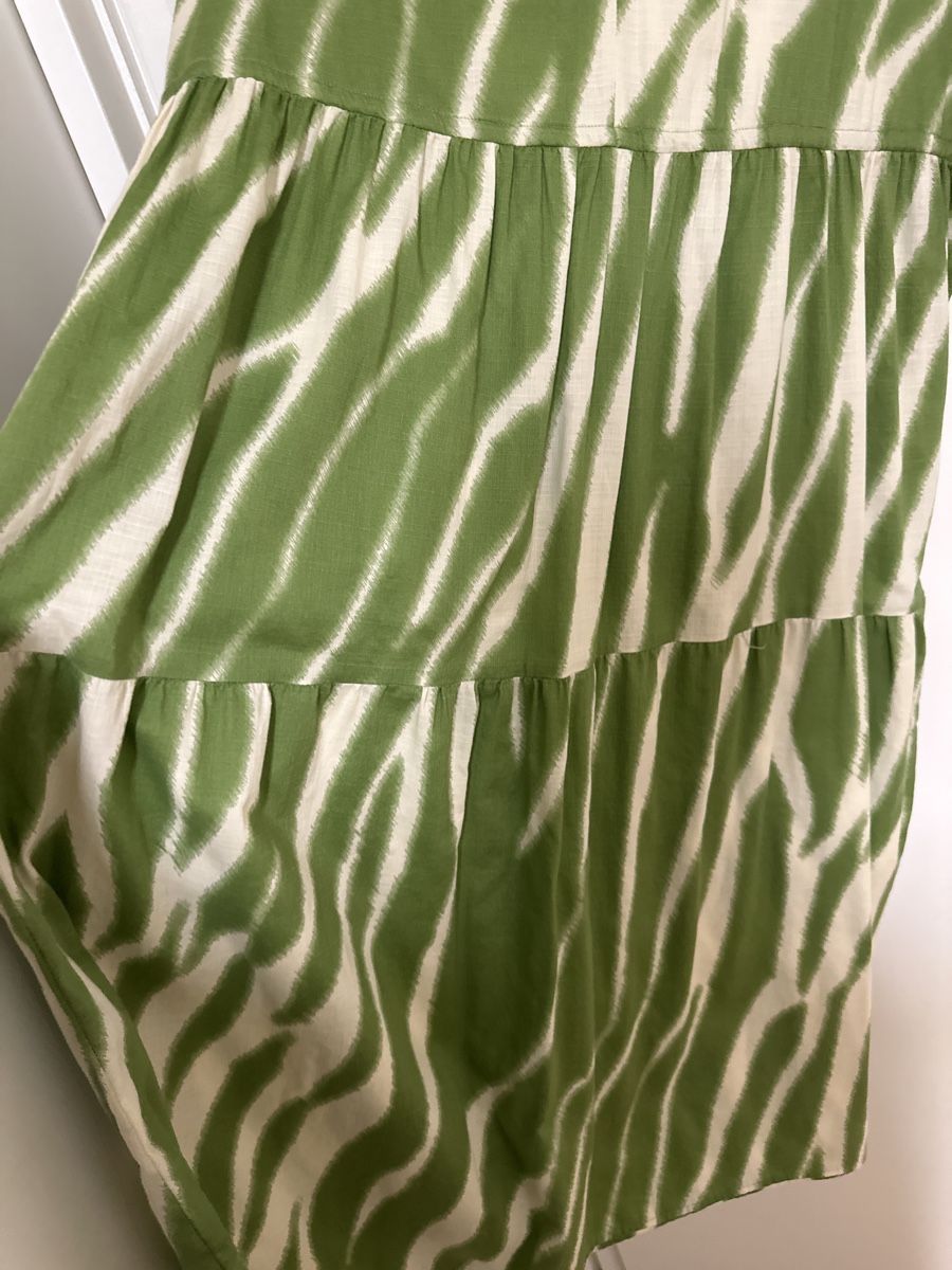 Vestiti: Kleid von H&M Gr L – Usato da Volketswil venduto da Sina008 4