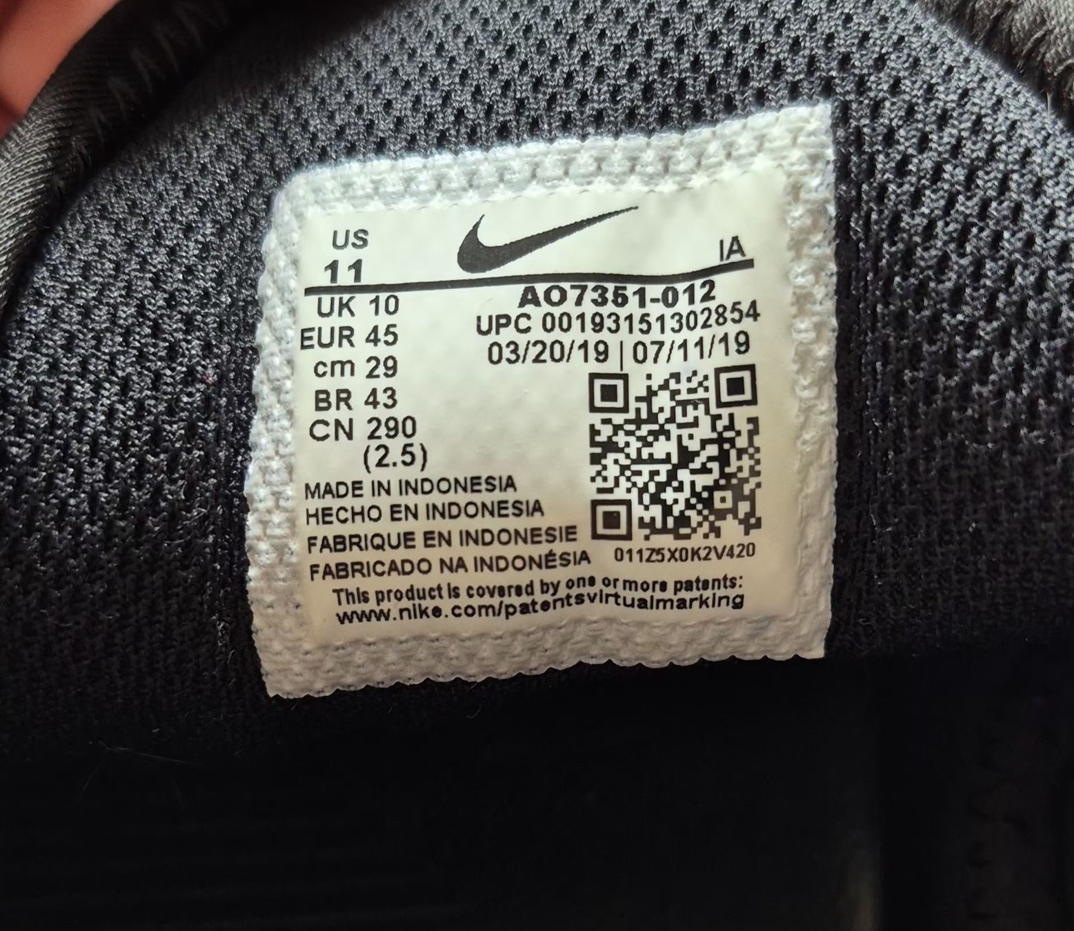 Nike Scarpe da uomo: Baskets Nike Air max , Noir et Doré, T45. – Nuovo (secondo la descrizione) da Les Hauts-Geneveys venduto da bel_z5th 2