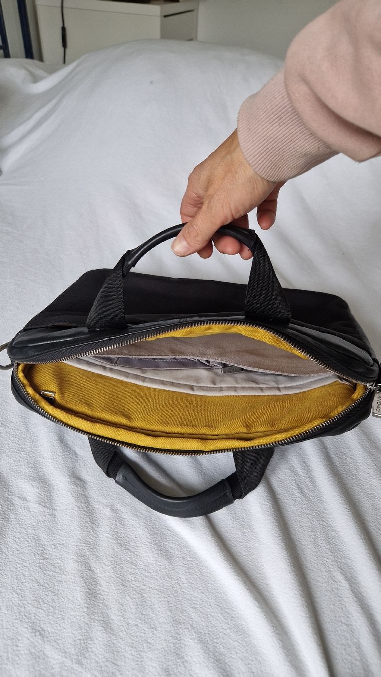 Borse: Knomo Ledertasche Herren-Handtasche – Usato da Hochfelden venduto da Hueppi 1