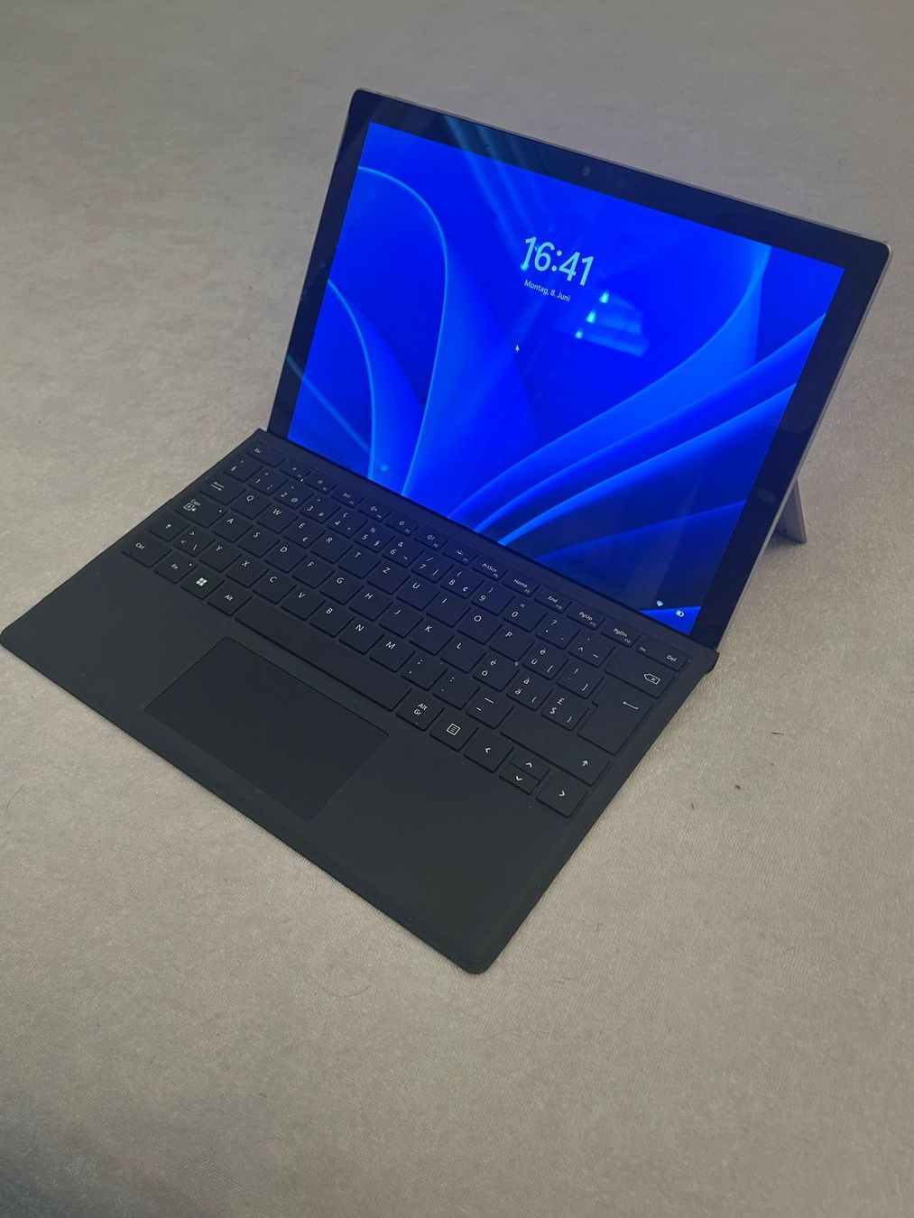 Microsoft Tablet PC: Microsoft Surface 7 Pro - Grau - 256 GB – Usato da Wettswil venduto da ene_8wkc 3