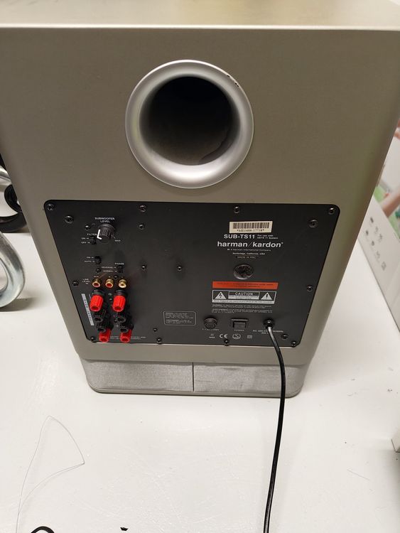 Harman Kardon SUB TS11 Aktiv Subwoofer Acheter sur Ricardo