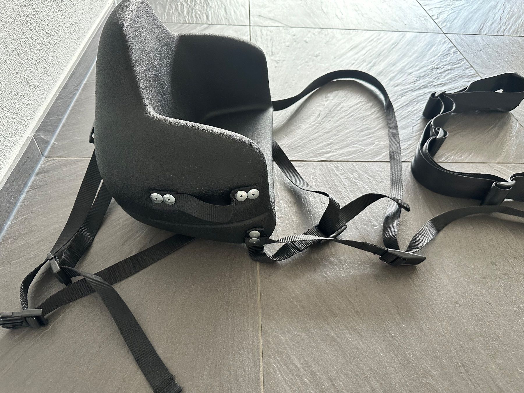 Sièges auto: Vespa / Scooter Kindersitz STAMATAKIS – D'occasion à Baden par Verve2 2