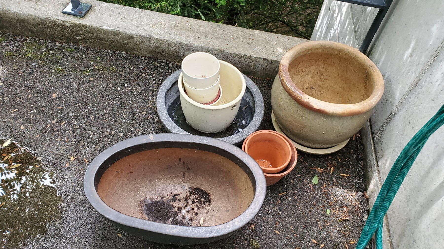 Pots de fleurs: Diverse Pflanzentöpfe Stein Ton – D'occasion à Küttigen par rijo26 4