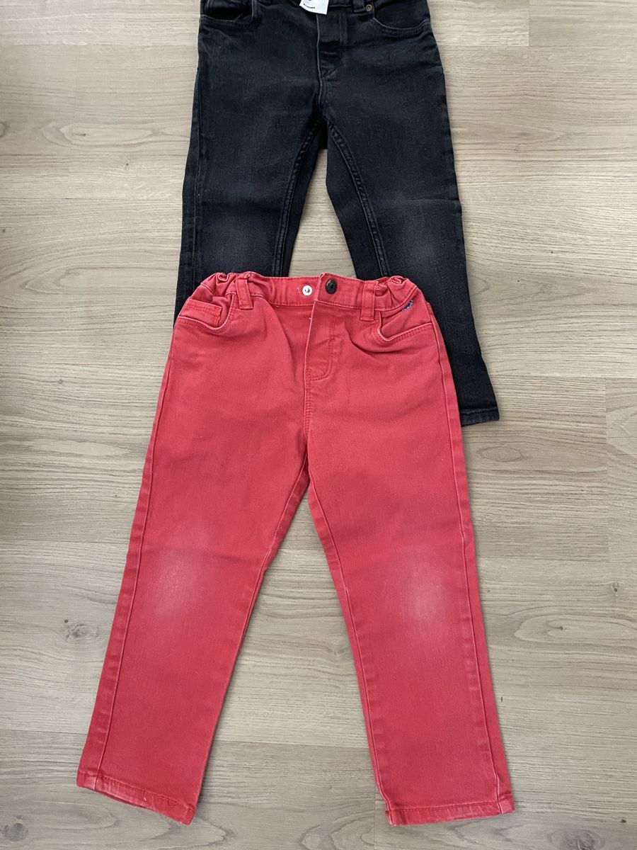 Pantaloni: Lot de pantalons enfant  – Usato da Versoix venduto da av_q1290