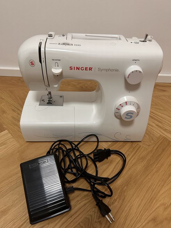 Singer Nähmaschine / Sewing Machine (Gebraucht) in Zürich für CHF 65 ...