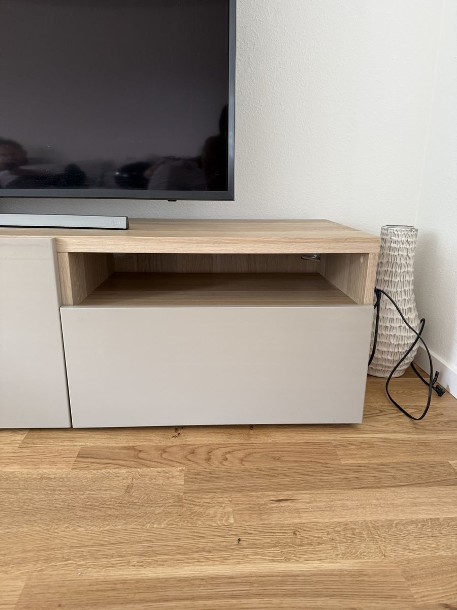 Ikea TV Möbel: IKEA TV Möbel  – Gebraucht aus Luzern von AlinaParche 2