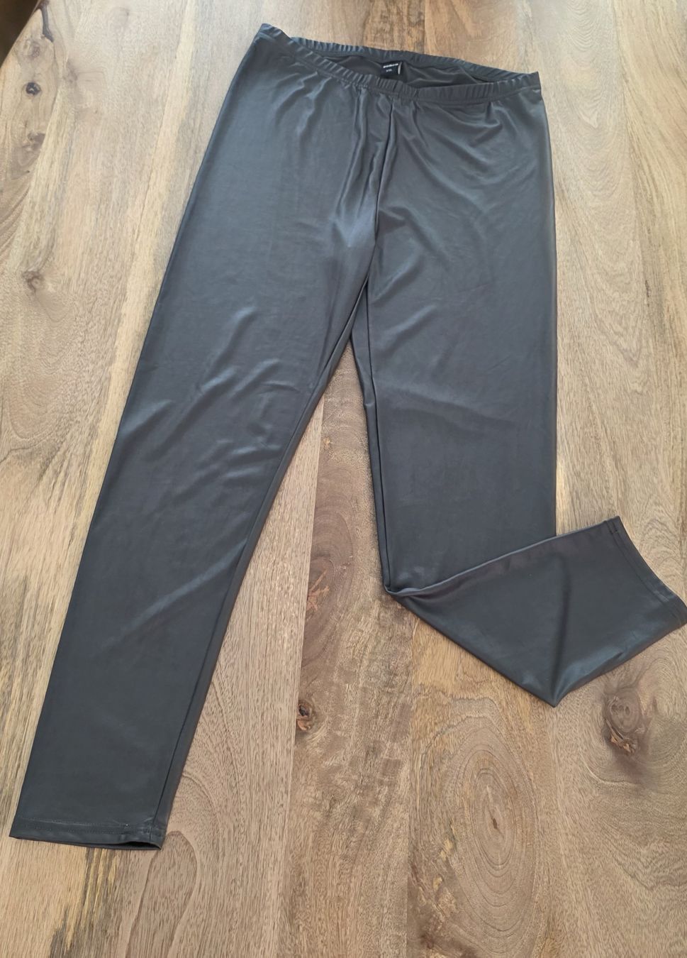 Leggings:  Leggings Grösse XXL  – Gebraucht aus Rheinsulz von Gilea