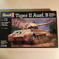 57b ... Sd.Kfz. 182 Ausf. B Tiger II Porsche Turm . Revell
