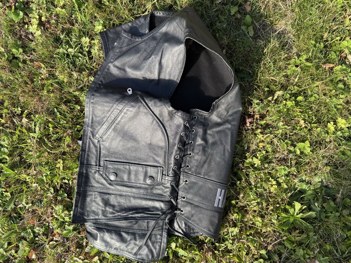 Harley-Davidson Gilets & Westen: Harley-Davidson Lederweste M ! – Gebraucht aus Herisau von Soto1 2