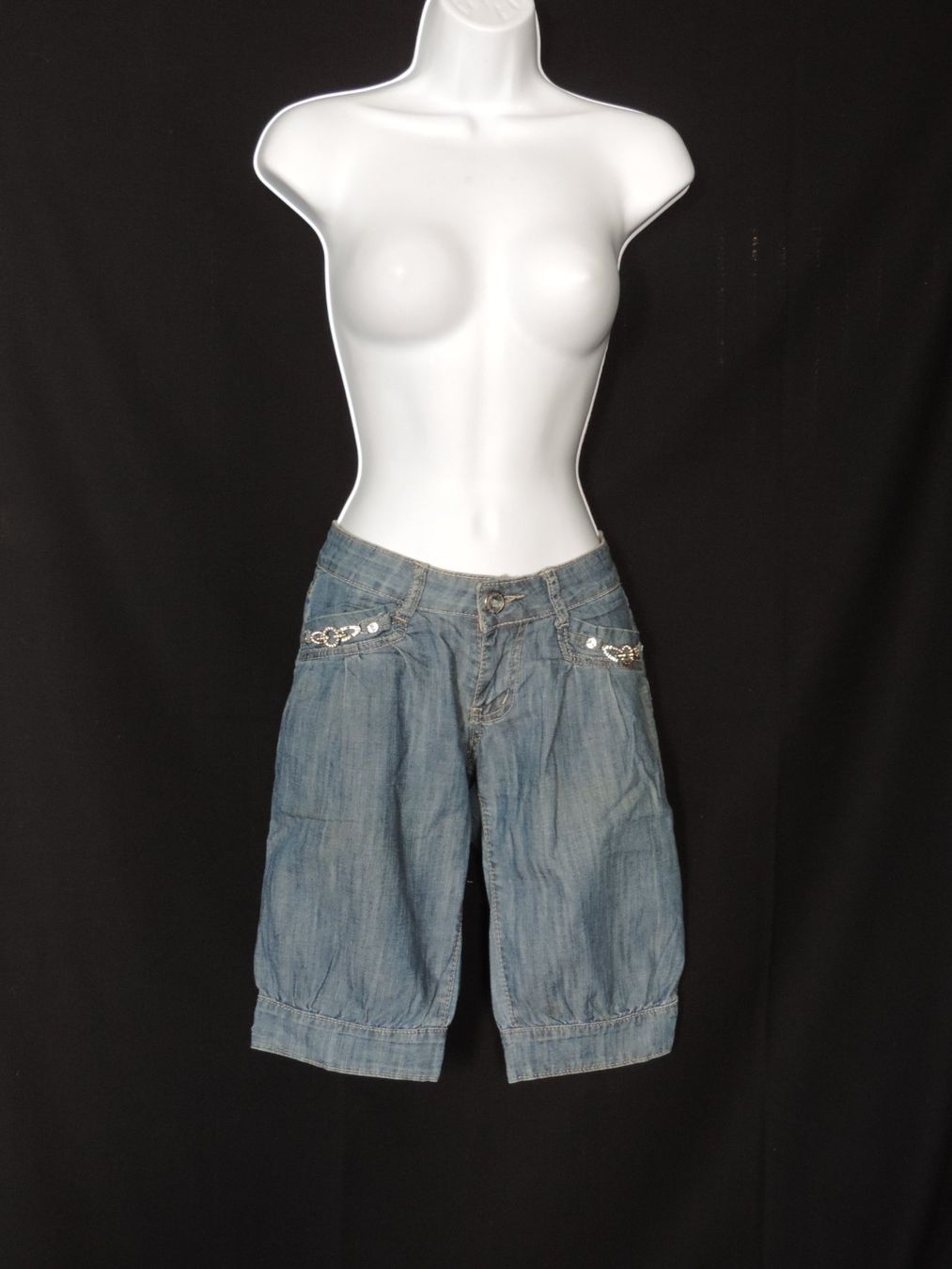 Jeans: corsaire jeans bleu à brillant – D'occasion à Genève par Axelle333 1