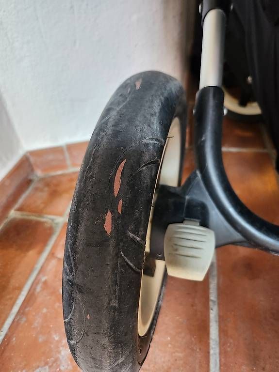 Carrozzine: Bugaboo Donkey 2 – Usato da Pfäffikon ZH venduto da aucine 2