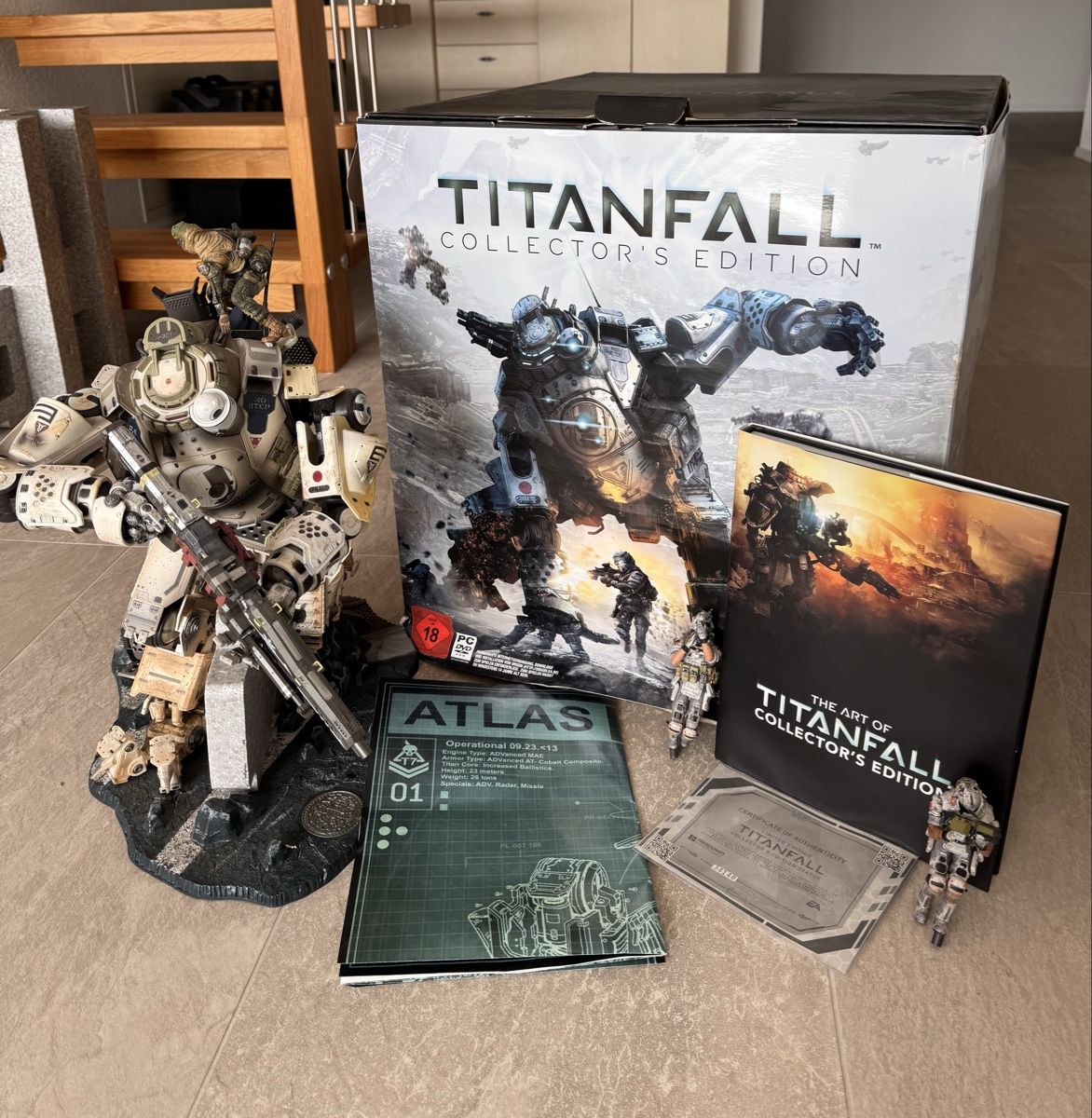Statuette: Titanfall Collector's Edition - Top Zustand – Usato da Utzenstorf venduto da Eda97