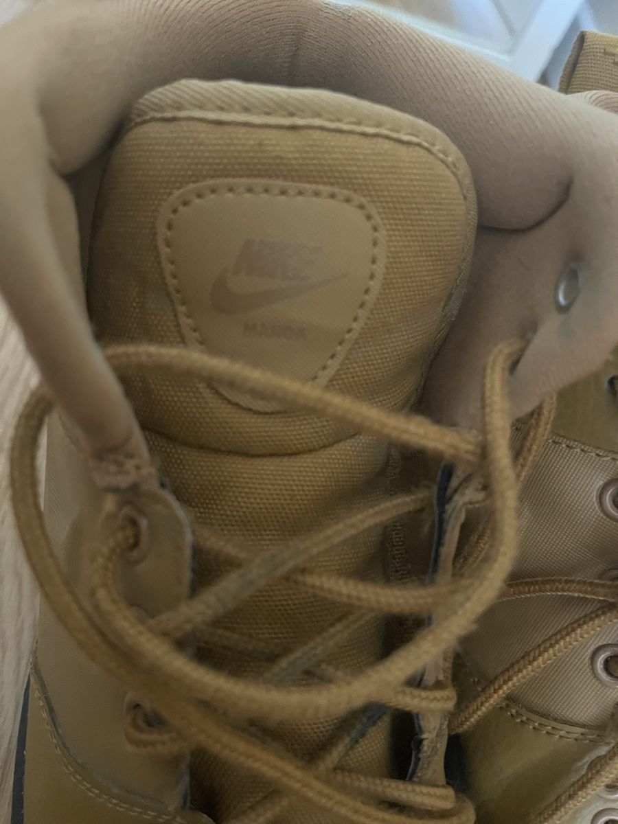 Nike Scarpe da uomo: Boots / Halbschuhe/ Sneaker NIKE / Grösse 40 – Nuovo (secondo la descrizione) da Rüschlikon venduto da leo_mwz2 8