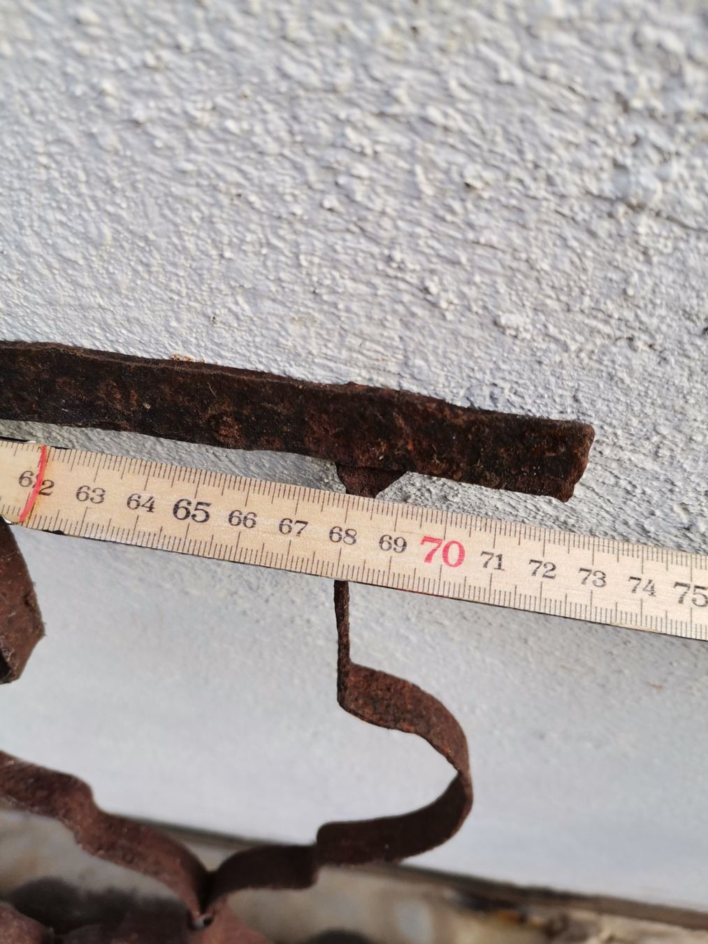 Griglie e Inferriate: Eisengitter, Rostiges Eisengitter, Metall Gartendeko, Rostig – Usato da Wiedlisbach venduto da materialkreislauf 6