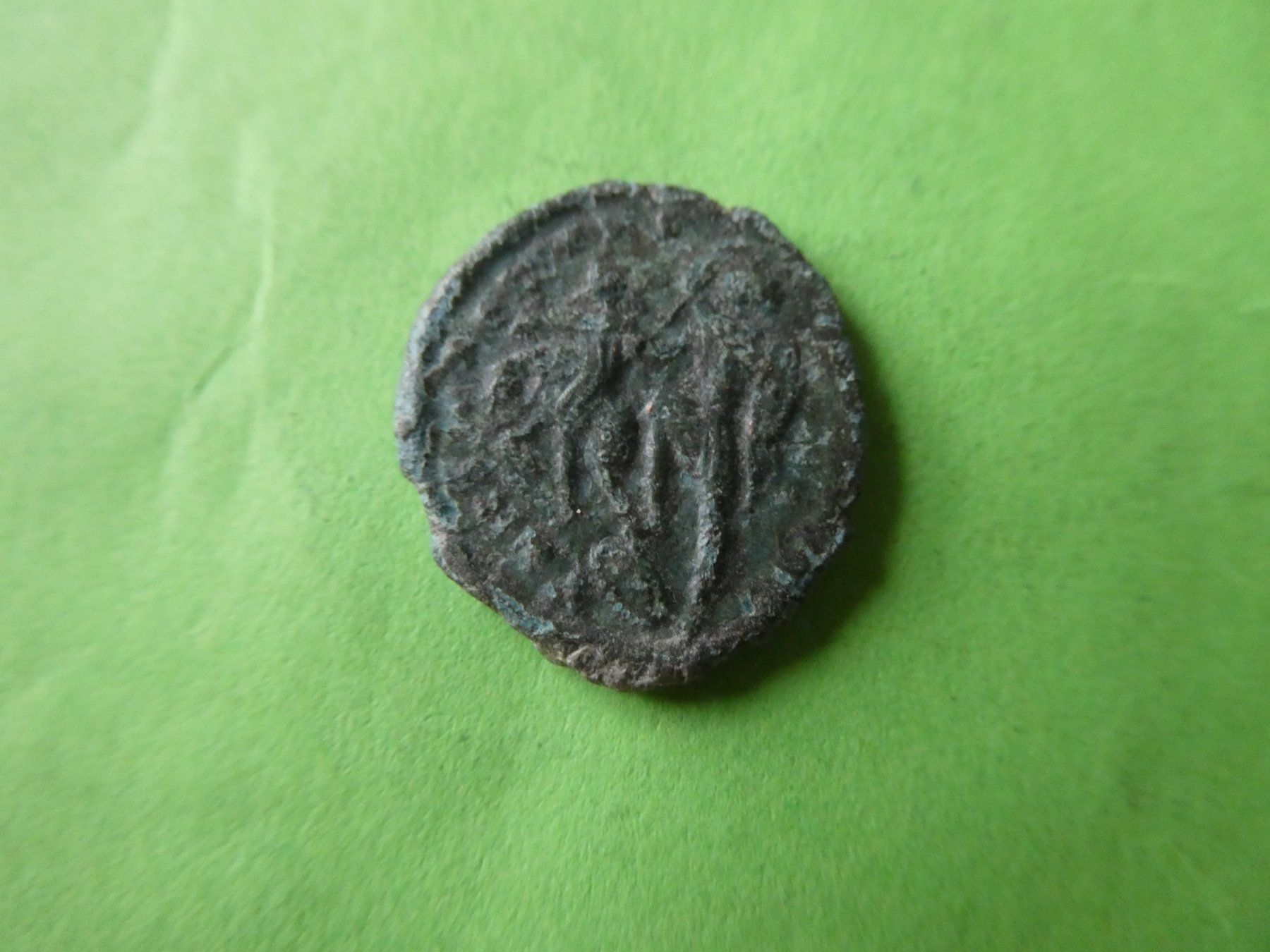 Tutti le monete: uralte Bronzemünze 18 mm     3.11 g – Usato da Hinterforst venduto da Rohusri 2