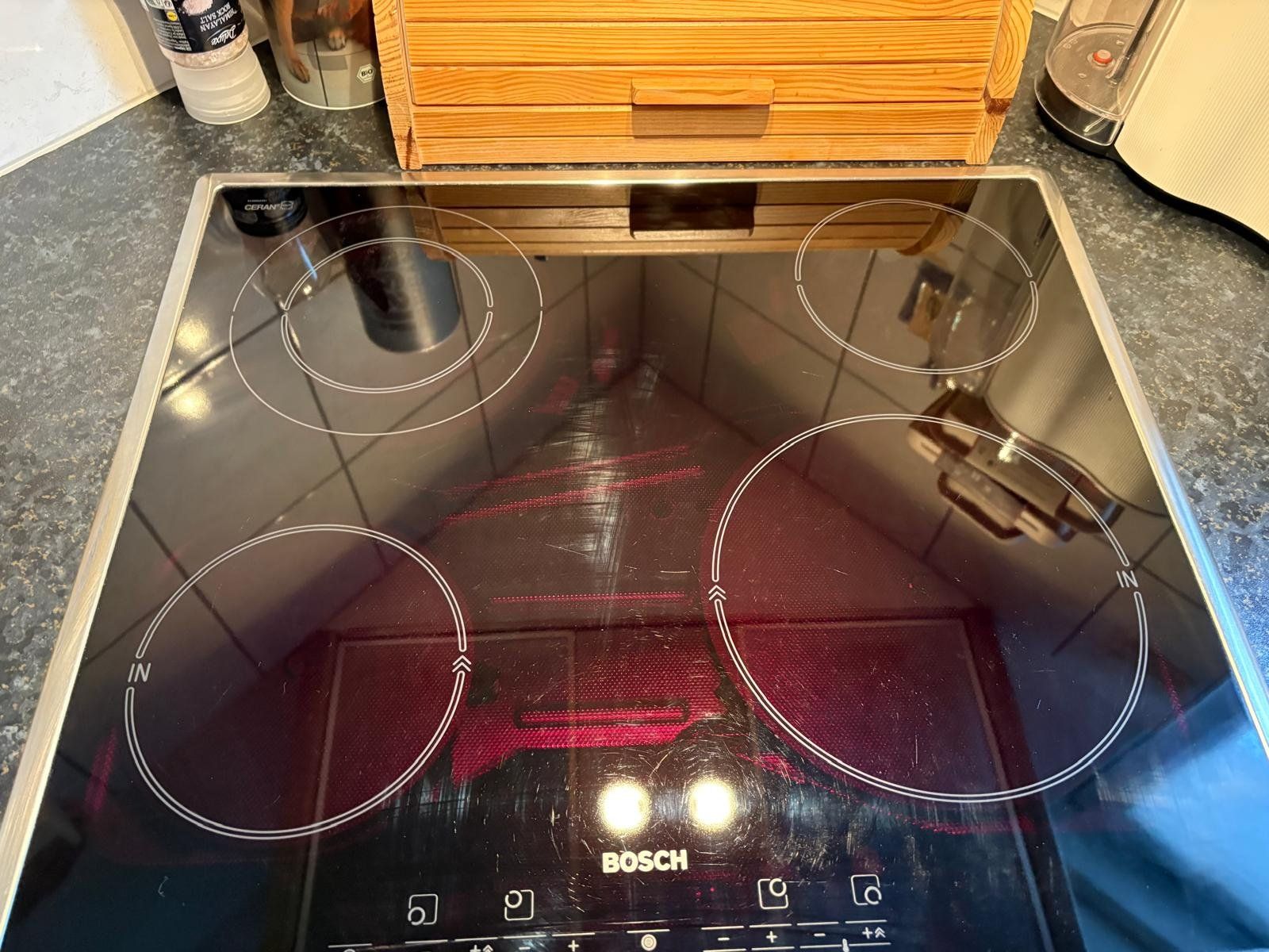 Cucine: Table de cuisson induction Bosch 4 zones occasion – Usato da Studen (BE) venduto da Arbataxblu19 1