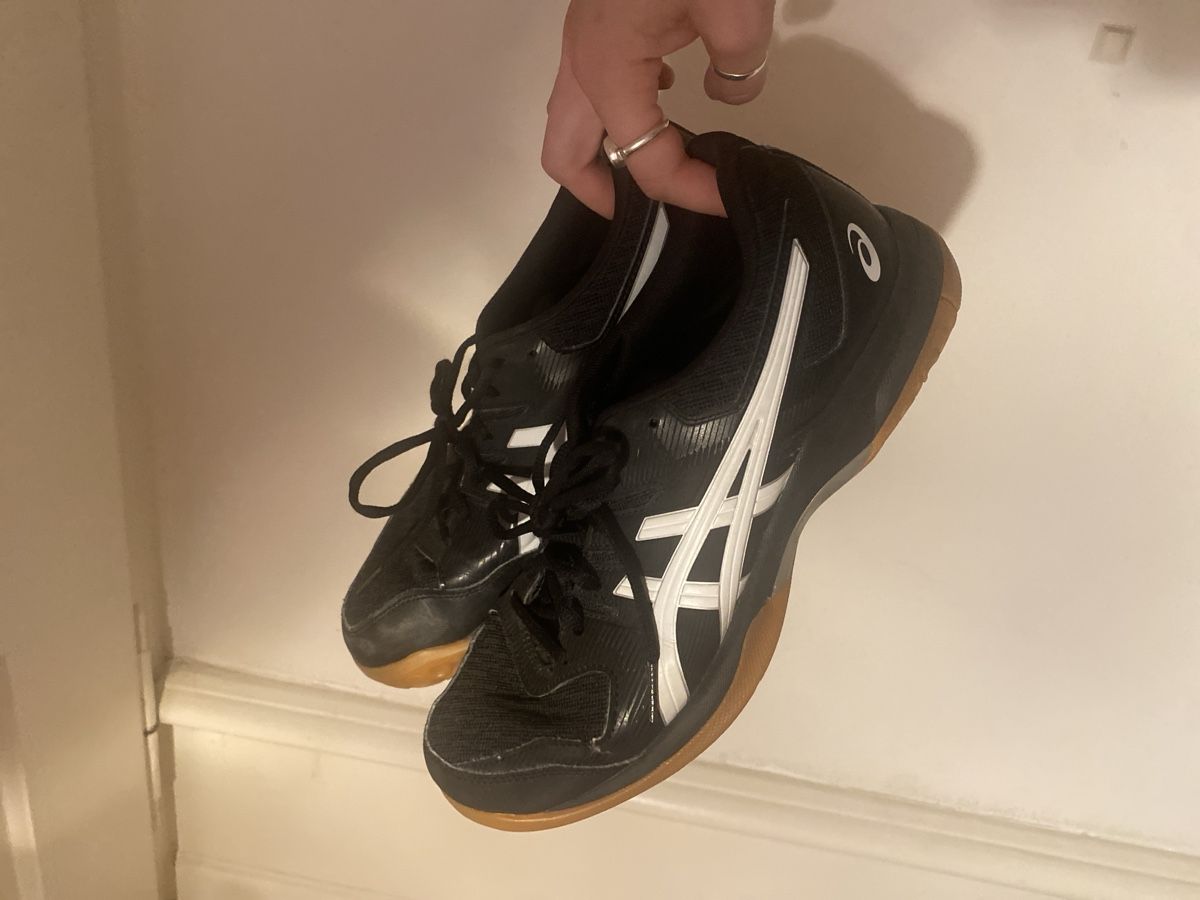 Asics Scarpe da uomo: asics gel rocket hallenschuhe grösse 42 – Usato da Zürich venduto da chind 2