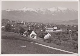 Uznach (SG) Ortsansicht gegen die Alpen. 1941