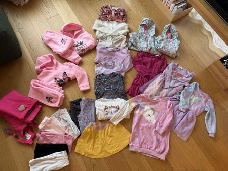 Kleiderpaket Mädchen Gr 110