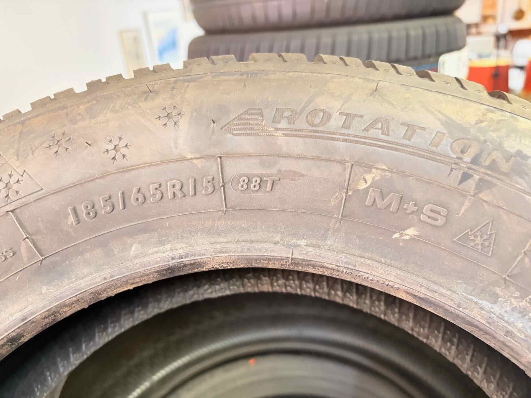 Pneumatici & Ruote complete: ||•  6 Einzelpneus - 6 Stück /189s – Usato da Zürich venduto da LUIS-B 3