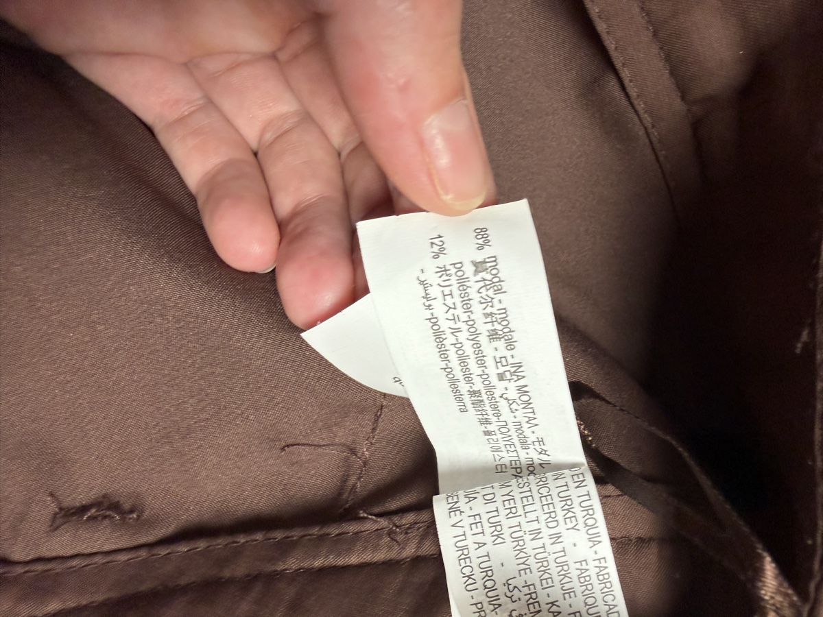 Zara Pantaloni: Brown Zara shorts – Usato da Knonau venduto da Grapesvintage 5