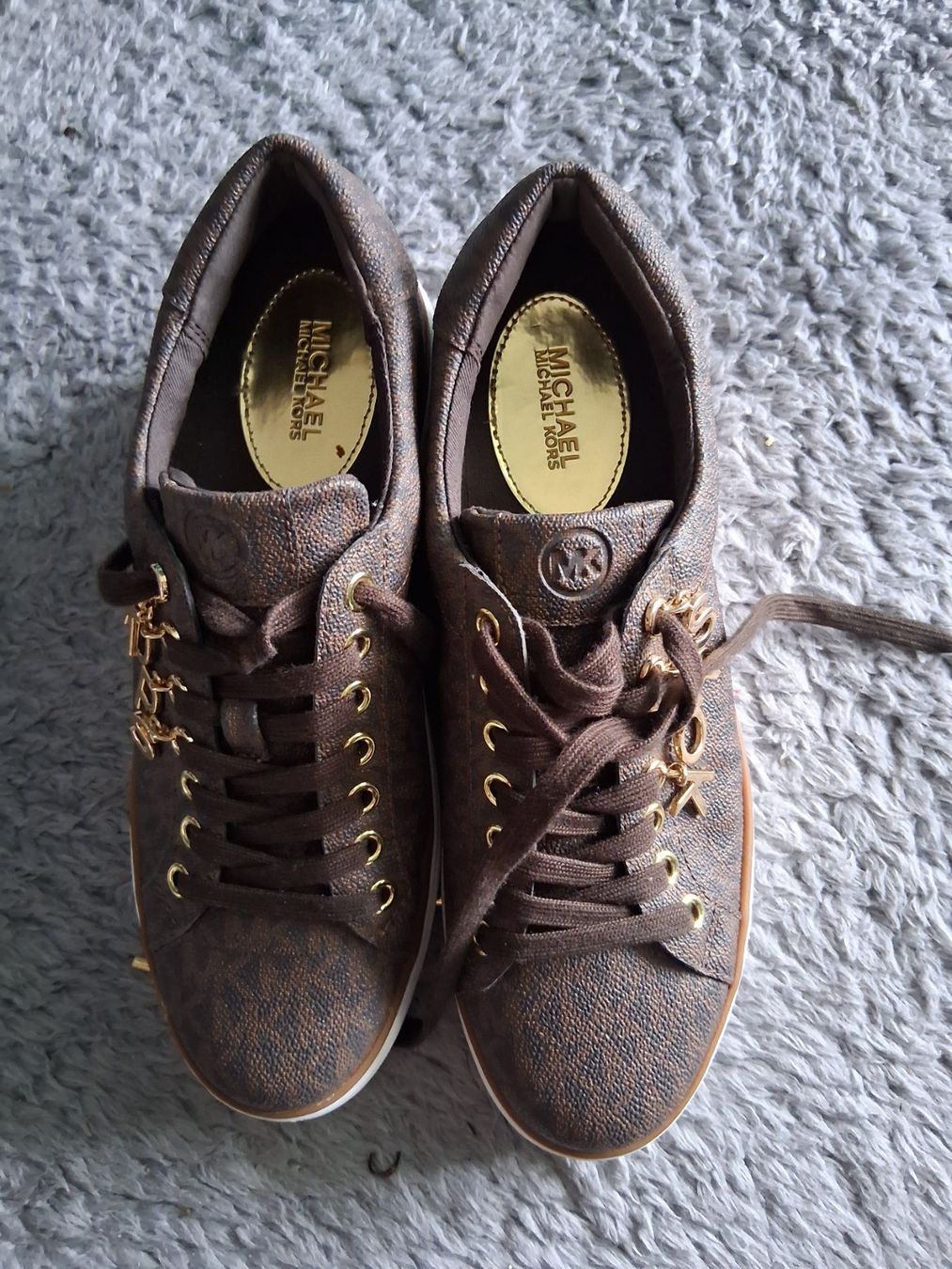 Michael Kors Scarpe da donna: MICHAEL KORS    SCHUHE     GRÖSSE 38 – Usato da Wetzikon ZH venduto da Ramones01