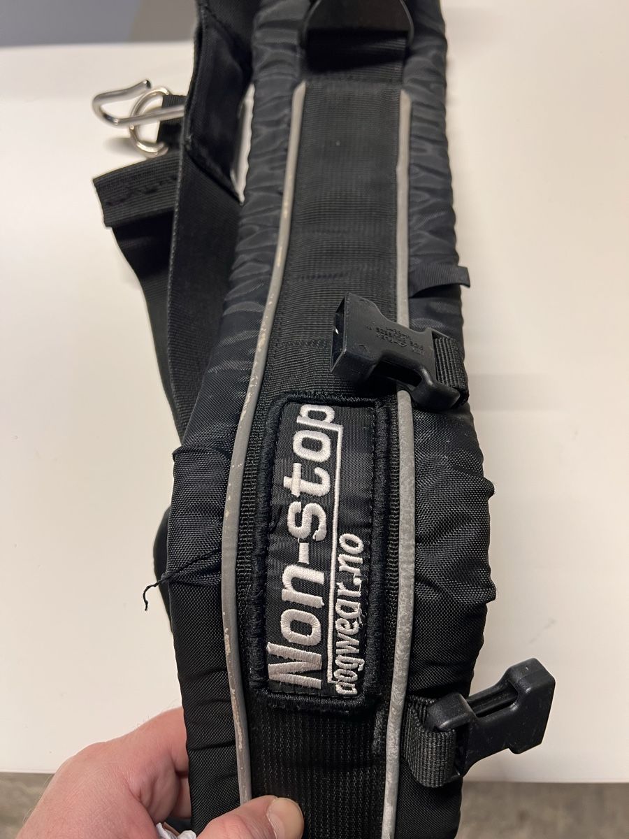 Matériel de grimpe: 3x Non-Stop Dogwear Set harness + belt – D'occasion à Bauma par WAleksandra 4