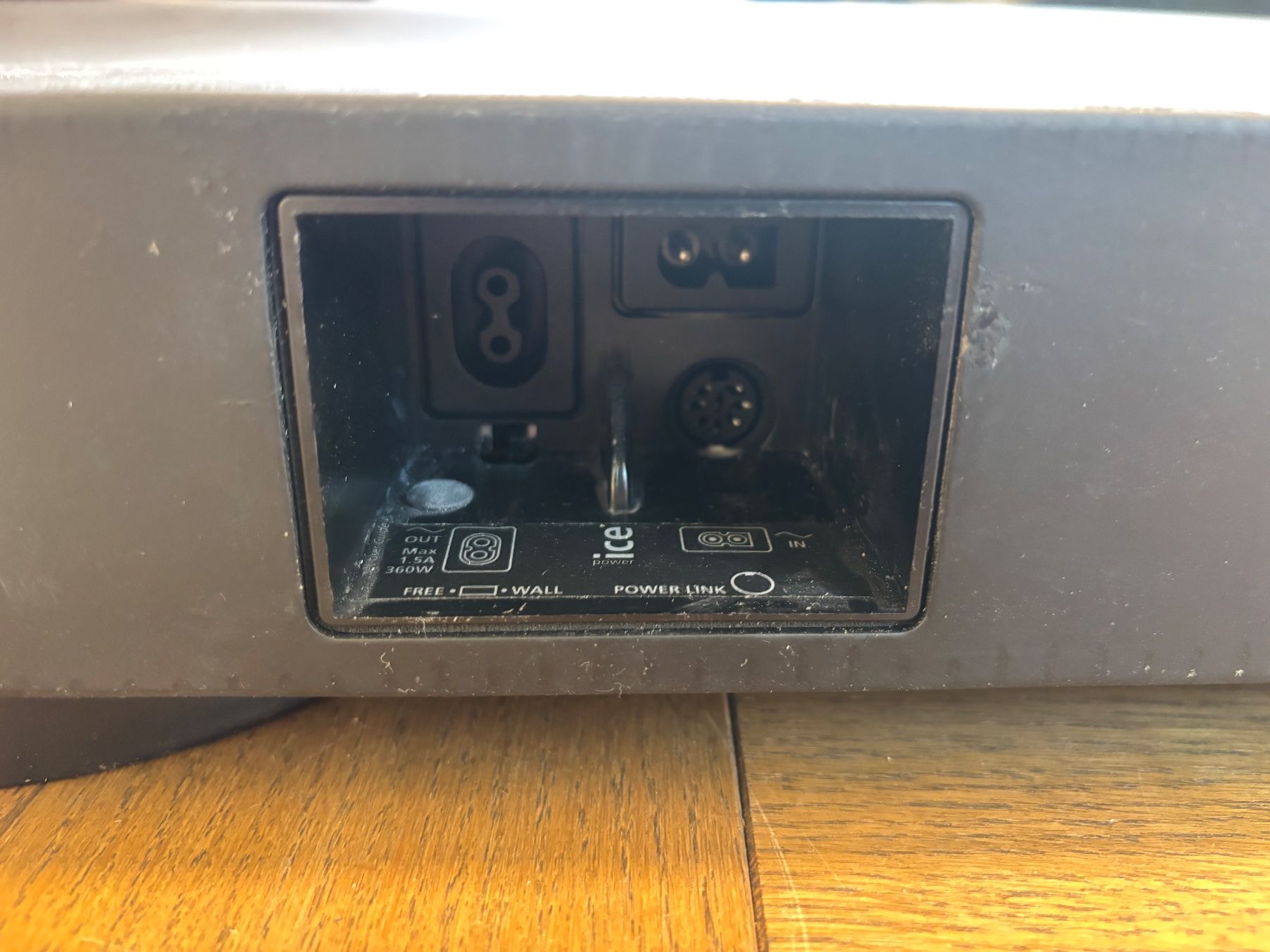 Bang & Olufsen Lautsprecher: Barre de son Beolab 7-1 – Gebraucht aus Sion von Bang-OlufsenSion 3