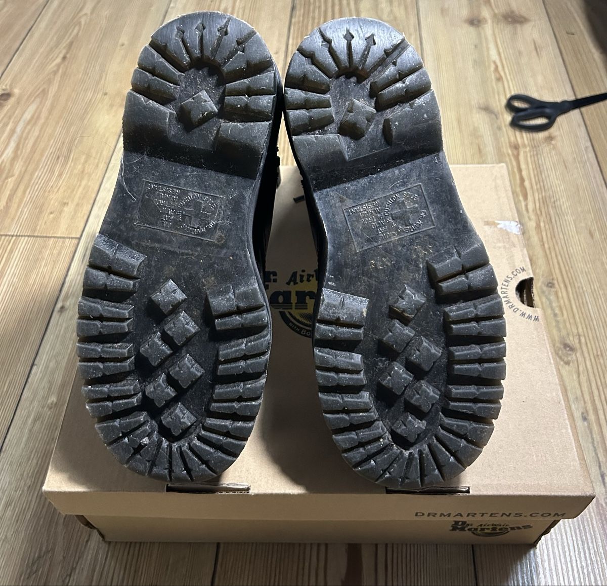 Dr. Martens Scarpe da donna: Dr. Martens Jadon Platform Boots – Usato da brent venduto da fukusapes 4