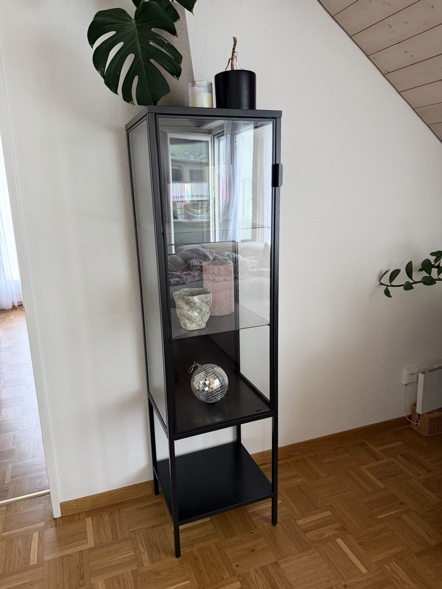 Ikea Vitrinen: Vitrine schwarz – Gebraucht aus Stans von ste_5bkn 1