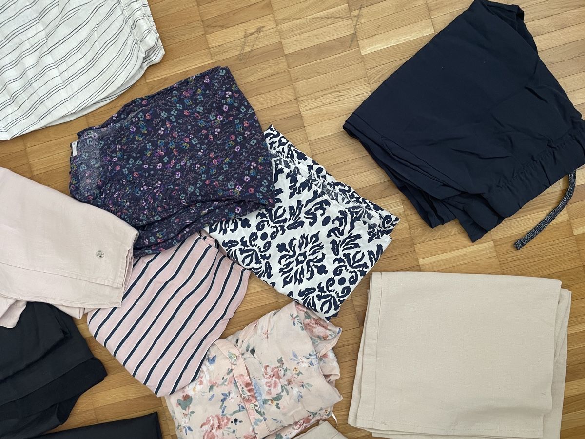 Kleiderpakete: Summer bundle: stylish women's clothes size s/M – Gebraucht aus Neuchatel von shi_9fzw 1