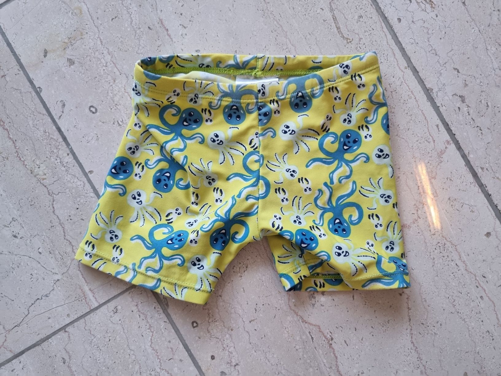 Costumi da bagno: Coole Badehose Oktopus Gr. 62/68 – Usato da Oberwil b. Zug venduto da Steffely