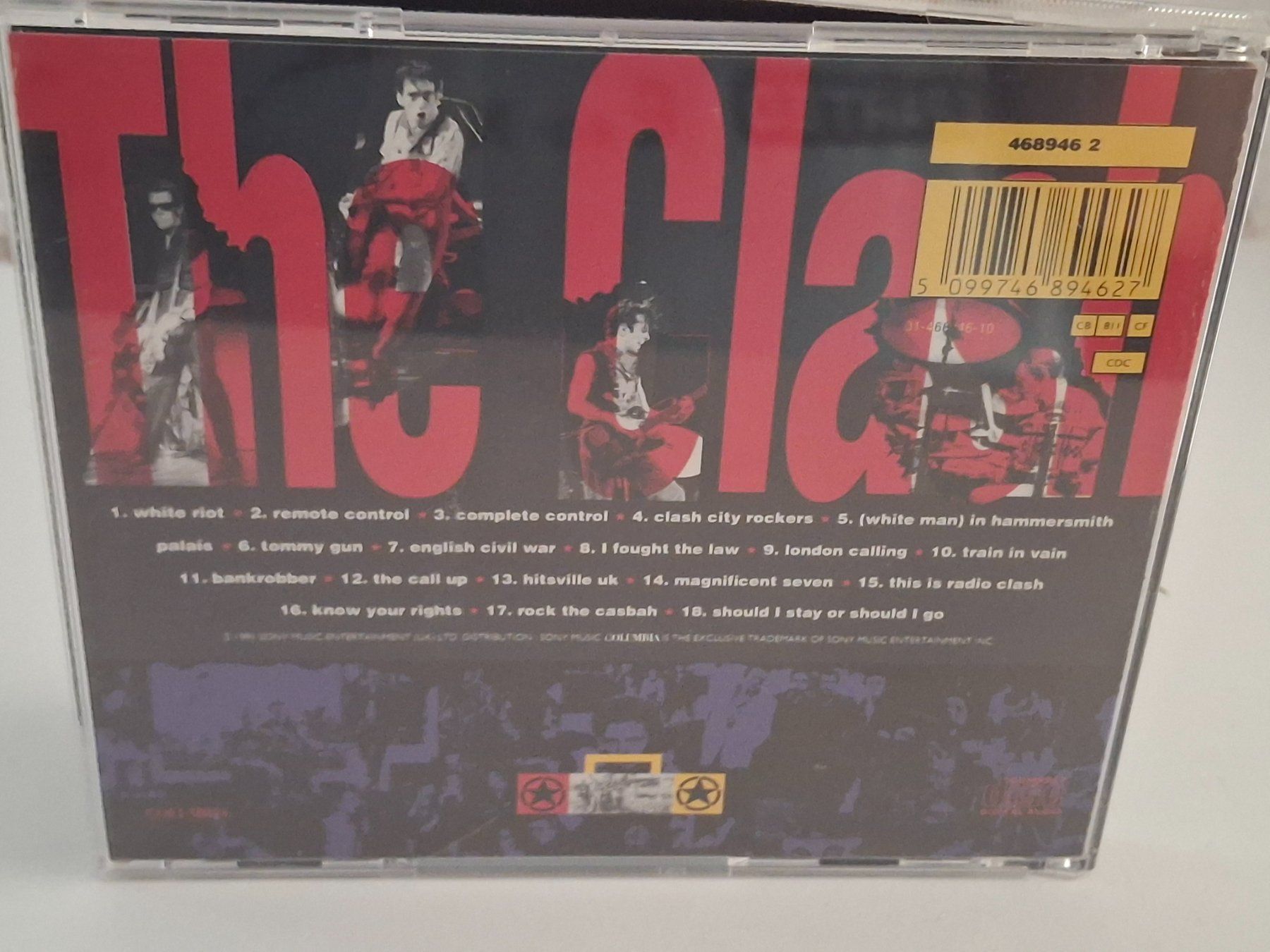 CDs: CD The Clash - The Singles – Gebraucht aus Aarberg von Jackup1 1
