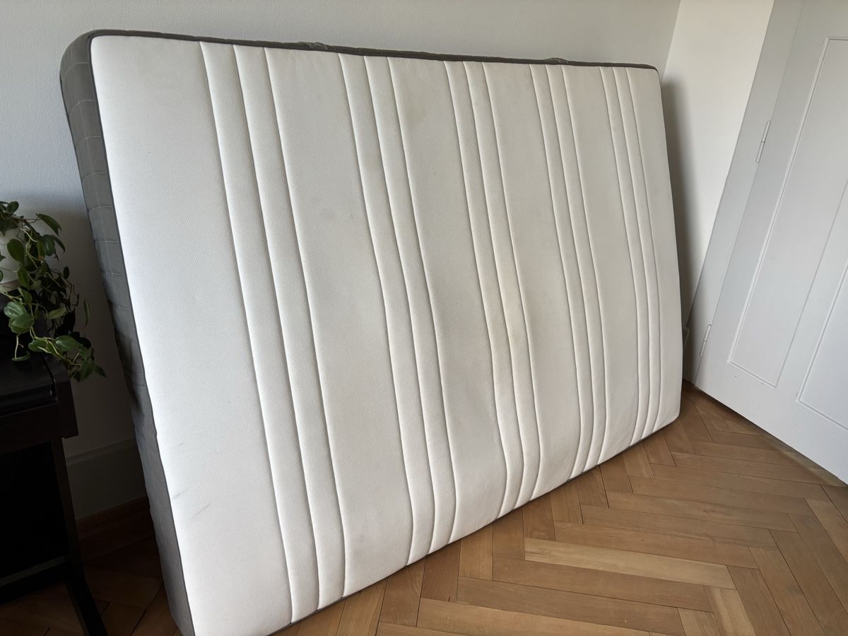 Ikea Matelas: Matratze 140cm x 200cm – D'occasion à Bern par lea_sv5q
