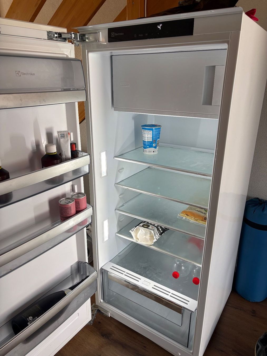 Electrolux Frigoriferi: Einbaukühlschrank Electrolux 214l – Usato da Hondrich venduto da lotti71 1