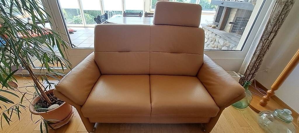 Sofas: Leder Sofa braun – Neu (gemäss Beschreibung) aus Biberist von Mpilot