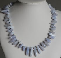 Neu: Chalcedon Chalzedon Kette Collier mit Edelstahl Perlen