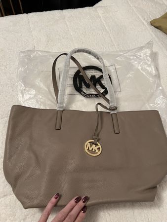 NEU***M. KORS TASCHE**ECHT-LEDER BEIGE**TOP GESCHENK***