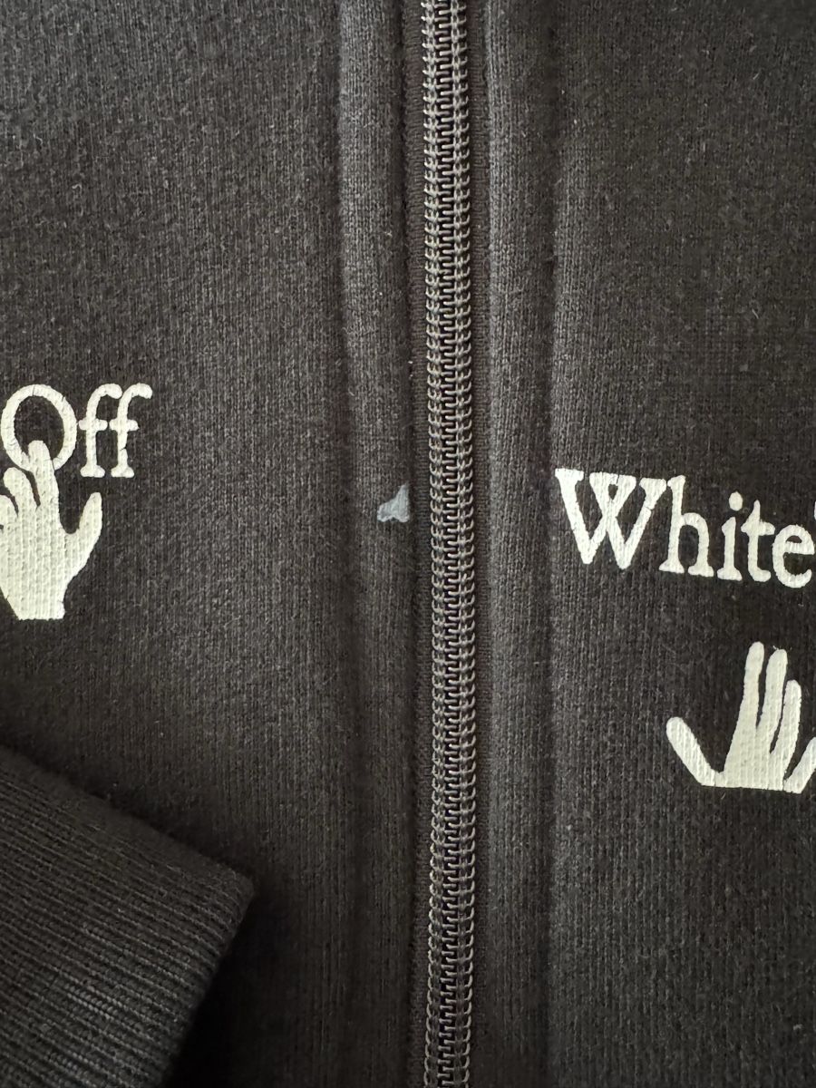 Off-White Maglioni & Felpe: Off-white hoodie – Usato da zürich venduto da Bailey17 6