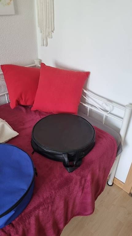 Lits: Robustes Eisenbett zu verkaufen  – D'occasion à Mauren par NormannJ 2