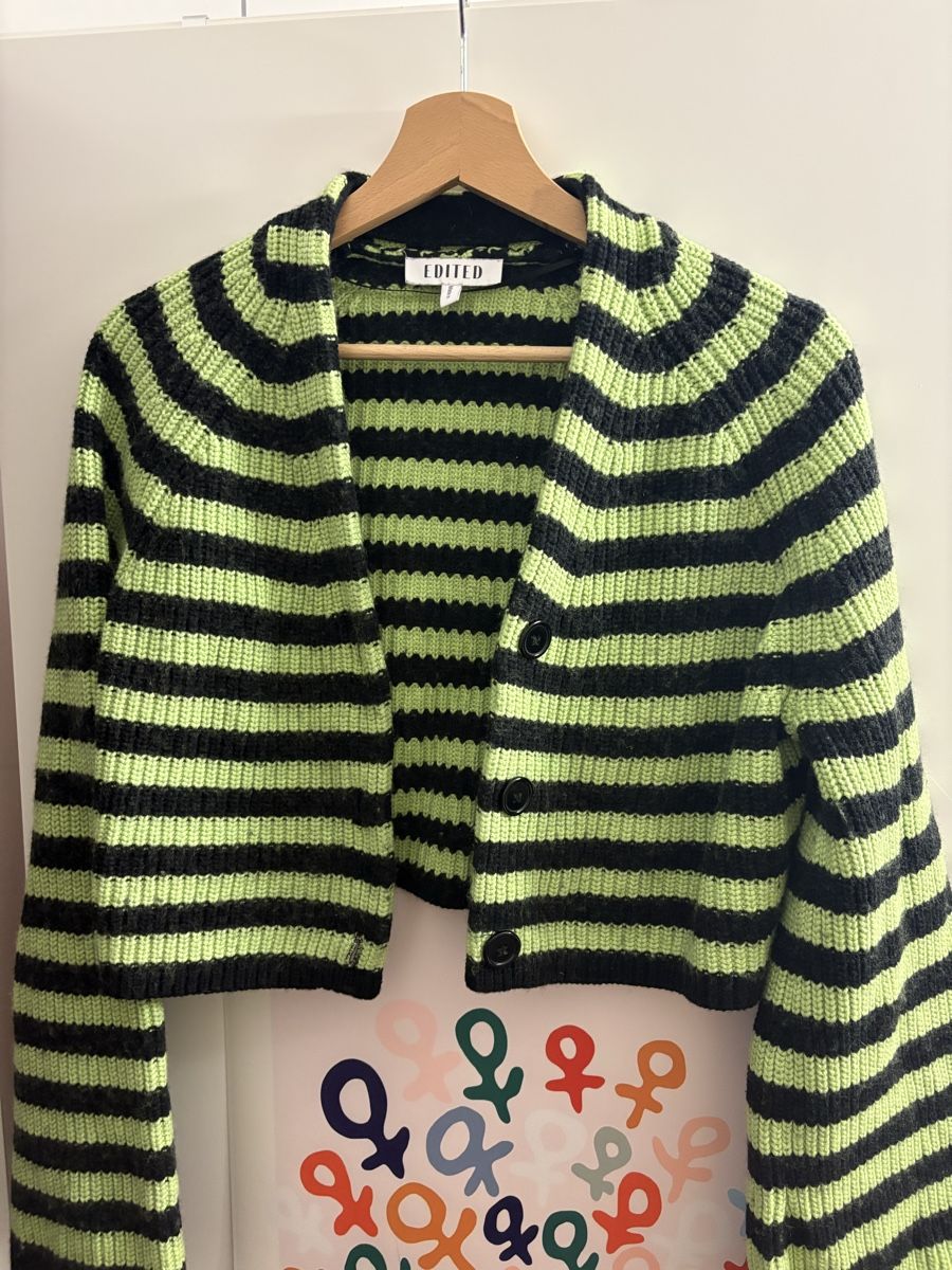 Giacche: Kurzer Cardigan – Usato da Zürich venduto da Esperanto