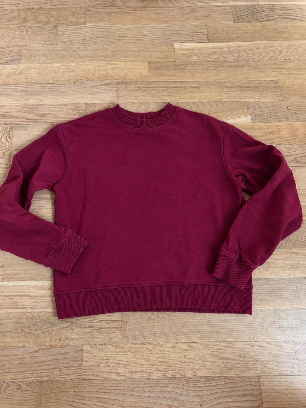 Maglioni & Felpe: Bordeauxroter Pullover – Usato da Effretikon venduto da alicebrunner