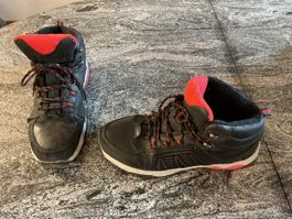 Wanderschuhe Herren schwarz rot Grösse 42 