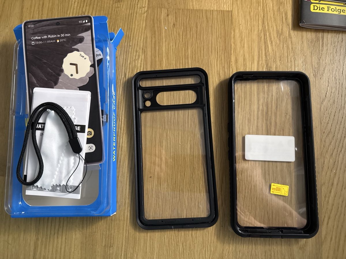 Google Cover & Protezioni schermo: Wasserfestes Cover fürs Google Pixel 8 Pro – Nuovo e nell'imballaggio originale da Zweisimmen venduto da Mousie 2