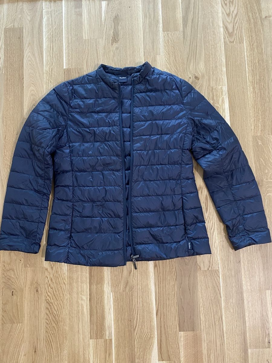Max Mara Jacken: MaxMara Leisure Quilted Jacket Dark Blue Size Medium – Gebraucht aus Zug von lil_mj92