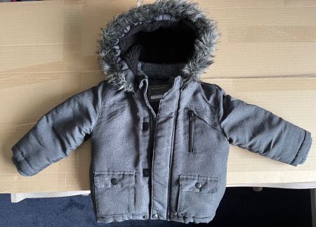 Baby warme Winter Jacke Gr 86 grau mit Kappe